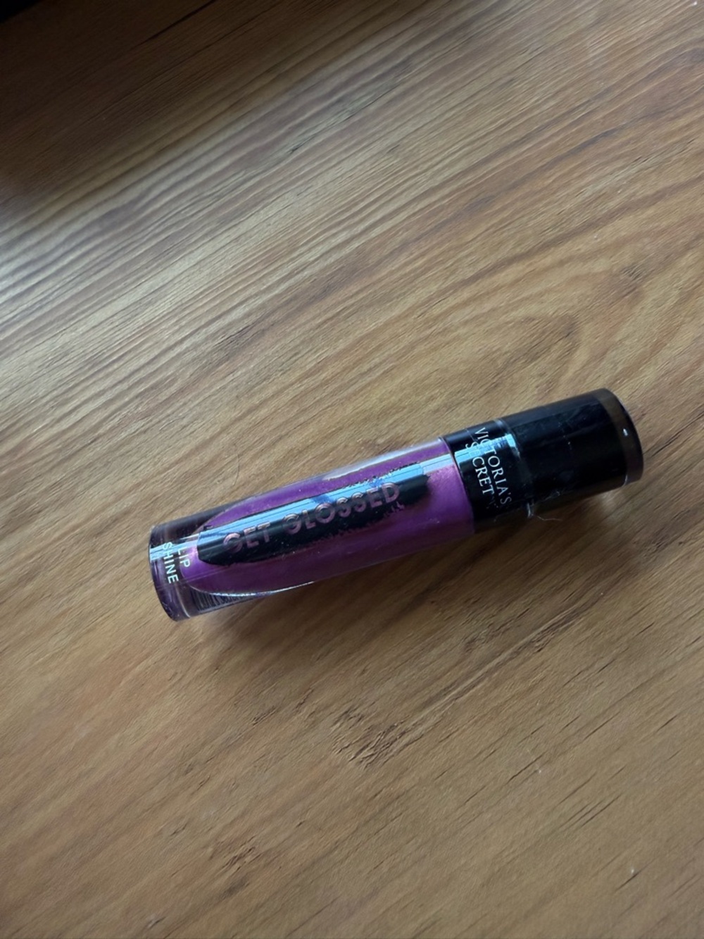 Victoria's Secret Lip Gloss - Plum Purple High-Shine